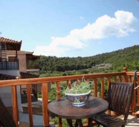 To Ktima Tis Matinas Stafylos